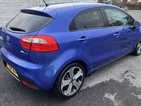 Used Kia Rio 109 HP (80 kW) 2014 Blue Hatchback