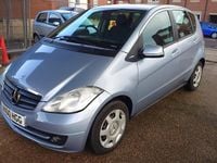 Used Mercedes A160 Classic 95 HP (69 kW) 2010 Blue Hatchback