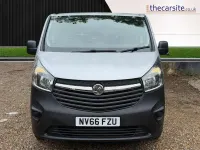 Used Vauxhall Vivaro S 2017 Silver MPV