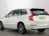 Usado Volvo XC90 Momentum 232 HP (170 kW) 2022 SUV