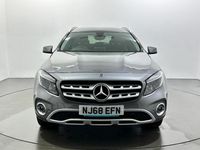 Used Mercedes GLA200 Executive 156 HP (114 kW) 2018 Grey SUV