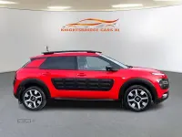 Used Citroën C4 Cactus Flair 98 HP (72 kW) 2017 Red Hatchback