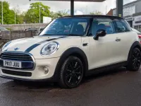 Usado Mini Cooper D Hatch 2017 Branco Citadino
