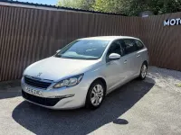 Gebraucht Peugeot 308 Active 2015 Silber Kombi
