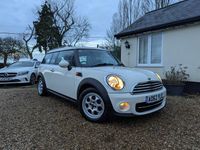 Usado Mini Cooper Clubman 2013 Blanco Familiar