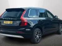 Used Volvo XC90 Momentum 235 HP (172 kW) 2022 SUV
