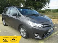 Used Toyota Verso 132 HP (97 kW) 2016 Grey MPV