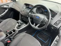 Used Ford Focus Zetec 2015 Blue Hatchback