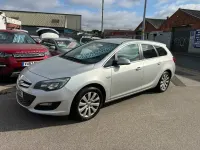 Used Vauxhall Astra S 136 HP (100 kW) 2014 Silver Estate