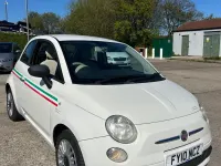 Gebraucht Fiat 500 Pop 69 PS (50 kW) 2010 Weiß Kleinwagen