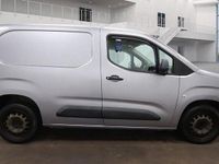 Used Citroën Berlingo Start 100 HP (73 kW) 2019 Grey MPV
