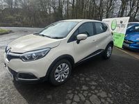 Usado Renault Captur Expression+ 90 HP (66 kW) 2014 Bege SUV