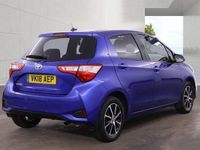 Used Toyota Yaris 111 HP (81 kW) 2018 Blue Hatchback