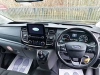 Used Ford Transit Custom Limited 130 HP (95 kW) 2023 White Van