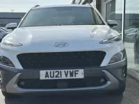 Gebraucht Hyundai Kona Premium 141 PS (103 kW) 2021 Weiß SUV