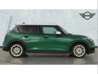 Used Mini Cooper Exclusive 147 kW (200 HP) 2025 Green Hatchback