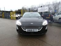 Used Ford Focus Zetec 95 HP (69 kW) 2019 Black Estate