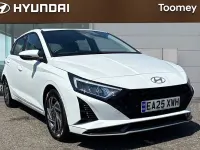 Used Hyundai i20 Advanced 101 HP (74 kW) 2025 White Hatchback