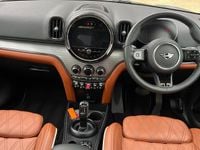 Used Mini Cooper Countryman Exclusive 136 HP (100 kW) 2023 Green SUV