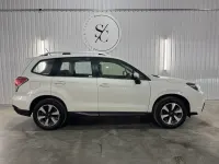 Używany Subaru Forester Premium 150 KM (110 kW) 2017 Biały SUV