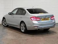 Used BMW 318 Sport Line 136 HP (100 kW) 2018 Silver Sedan