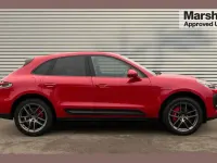 Used Porsche Macan 374 HP (275 kW) 2023 Red SUV
