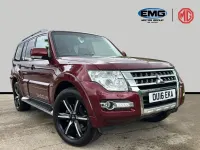 Usado Mitsubishi Shogun 187 HP (137 kW) 2016 Vermelho SUV