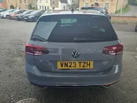 Usado VW Passat R-line 150 HP (110 kW) 2023 Cinzento Carrinha