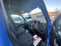 Used Vauxhall Movano 145 HP (106 kW) 2019 Blue MPV