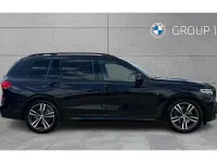 Usado BMW X7 M Sport 340 HP (250 kW) 2021 Preto SUV