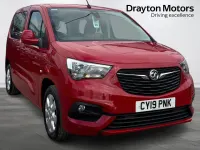 Used Vauxhall Combo S 110 HP (80 kW) 2019 Red MPV