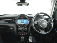 Usado Mini Cooper Classic 2023 Prateado Citadino