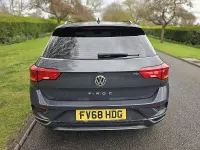 Used VW T-Roc SE 115 HP (84 kW) 2018 Grey SUV