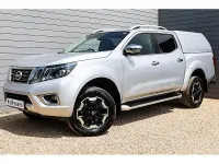 Used Nissan Navara Tekna 190 HP (139 kW) 2019 Silver Pickup
