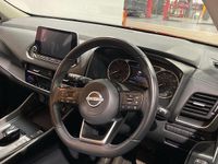 Used Nissan Qashqai Acenta Premium 190 HP (139 kW) 2022 Red SUV