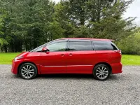 Used Toyota Estima 2016 Red MPV