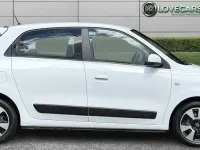 Used Renault Twingo Play 70 HP (51 kW) 2016 White Hatchback