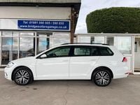 Used VW Golf VII SE 115 HP (84 kW) 2018 White Estate