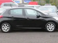 Used Peugeot 208 2022 Black Hatchback
