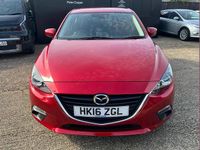 Used Mazda 3 117 HP (86 kW) 2016 Red Hatchback