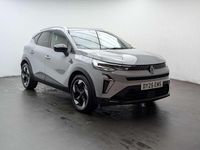 Nouă Renault Captur Techno 91 CP (66 kW) 2025 Gri SUV
