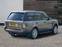 Begagnad Land Rover Range Rover Vogue SE 313 HK (230 kW) 2011 Grå SUV