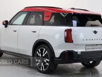 Usado Mini Countryman Sport 215 CV (158 kW) 2025 Blanco SUV