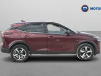 Used Nissan Qashqai N-Connecta 140 HP (102 kW) 2023 Red SUV
