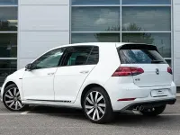 Used VW Golf VII Advance 204 HP (150 kW) 2018 White Hatchback