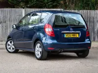 Used Mercedes A160 Avantgarde 2011 Blue Hatchback