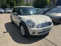 Used Mini Cooper Hatch 120 HP (88 kW) 2008 White Hatchback