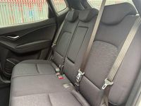 Used Hyundai ix20 Premium 90 HP (66 kW) 2016 White Hatchback