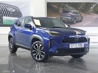 Used Toyota Yaris Hybrid Design 116 HP (85 kW) 2023 Blue Estate