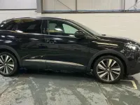 Second-hand Peugeot 3008 Premium 131 CP (96 kW) 2018 Negru SUV